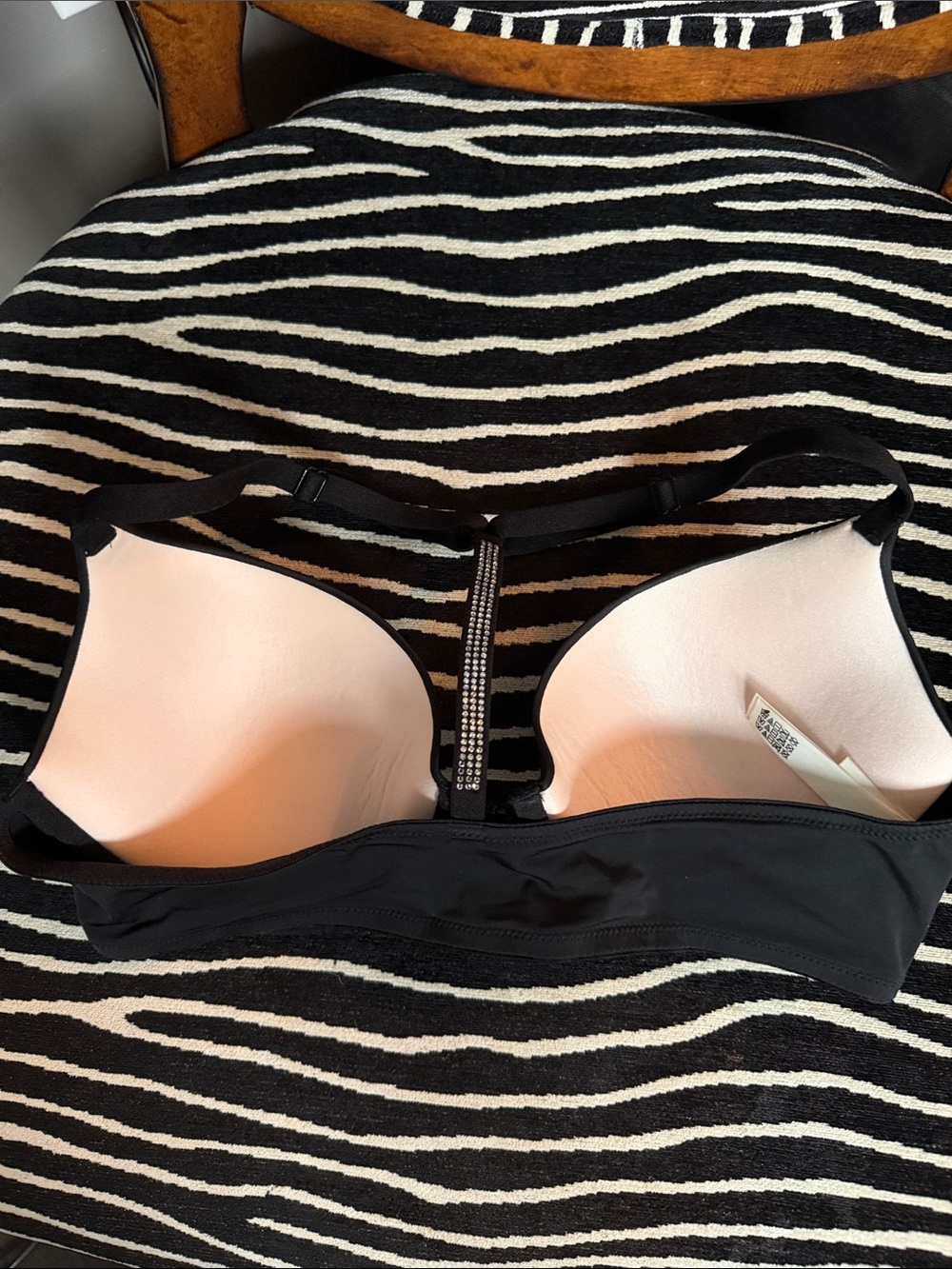 PINK Victoria's Secret Black Strapless Push-Up Bra with Rhinestone Center